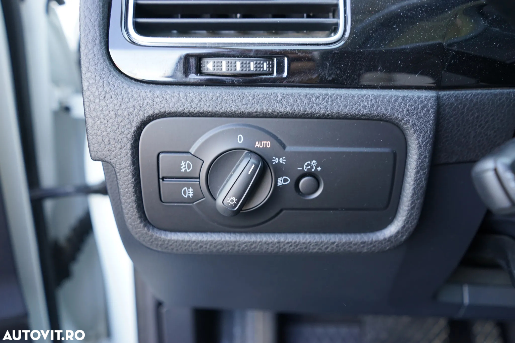 Volkswagen Touareg V6 TDI BMT Mountain Plus - 12