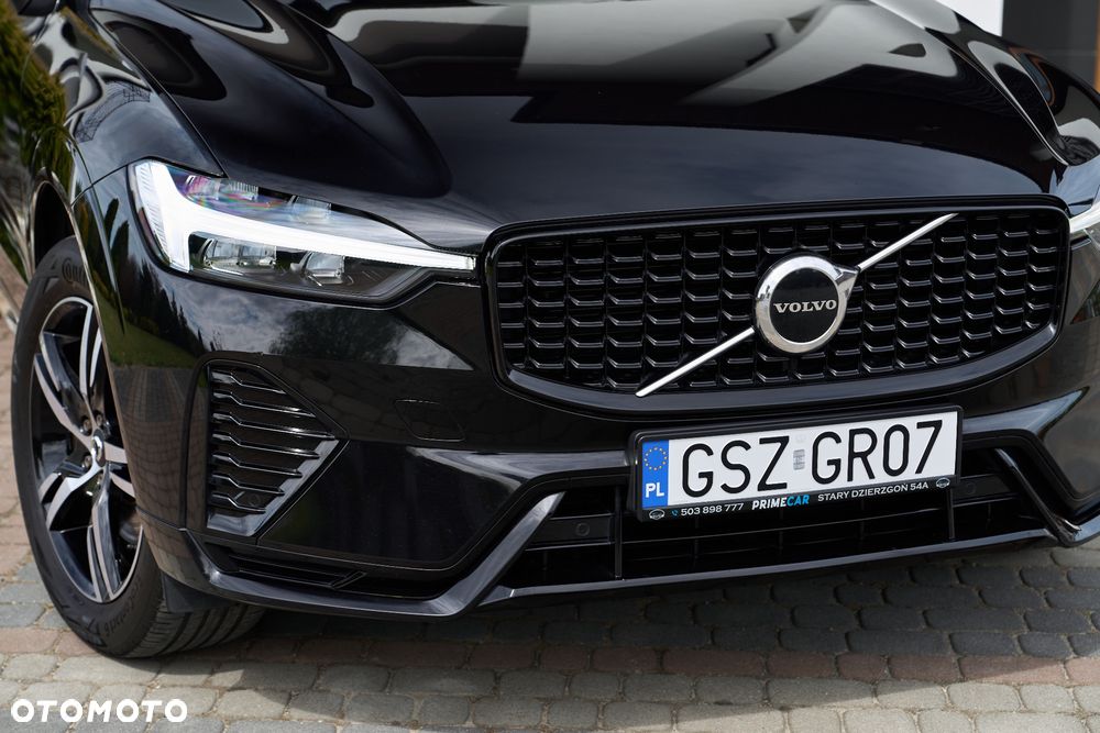 Volvo XC 60 B4 D R-Design - 11