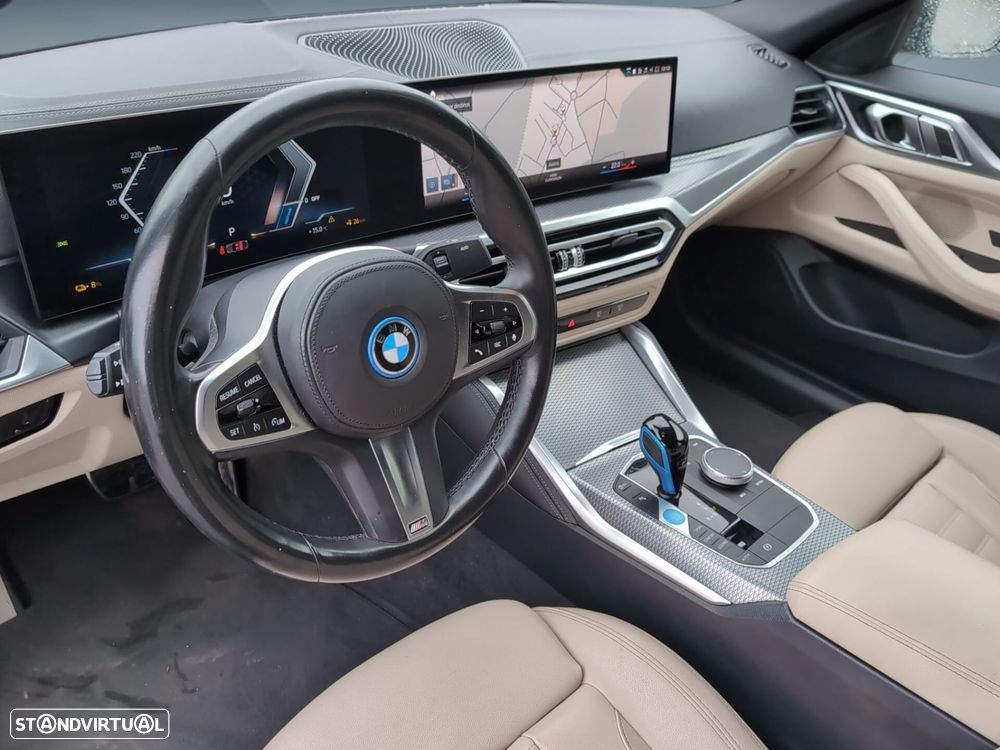 BMW i4 eDrive40 Pack Desportivo M - 13