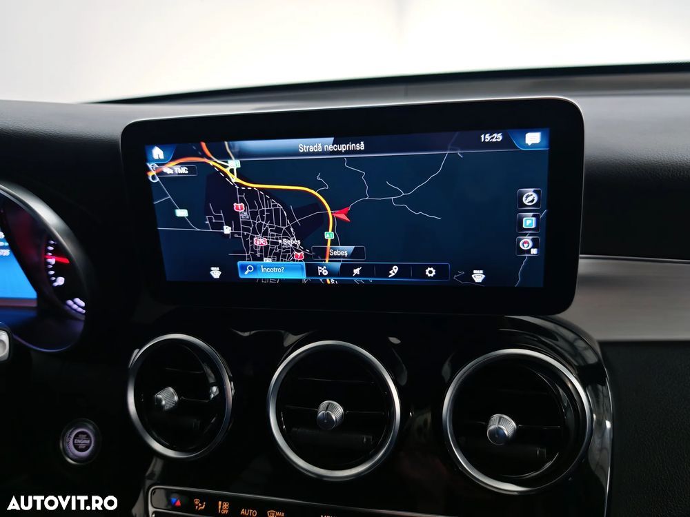 Mercedes-Benz GLC 300 e 4MATIC - 10