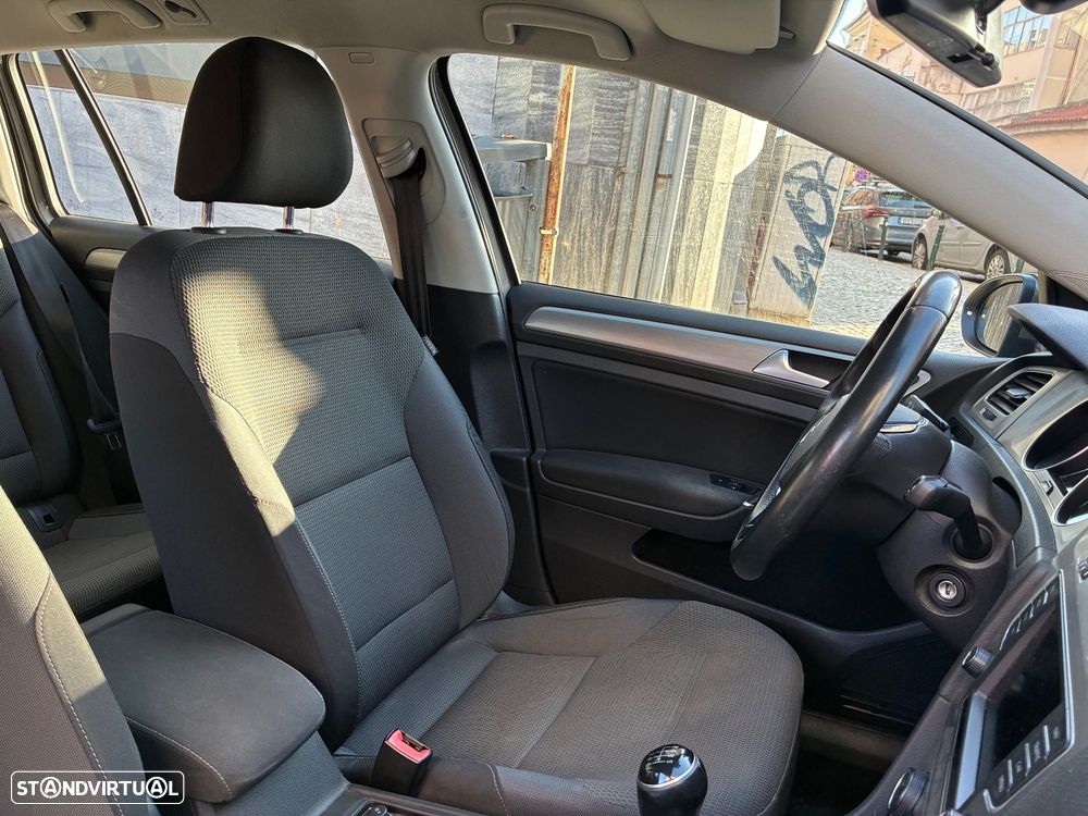VW Golf Variant 1.6 TDi BlueMotion Trendline - 6