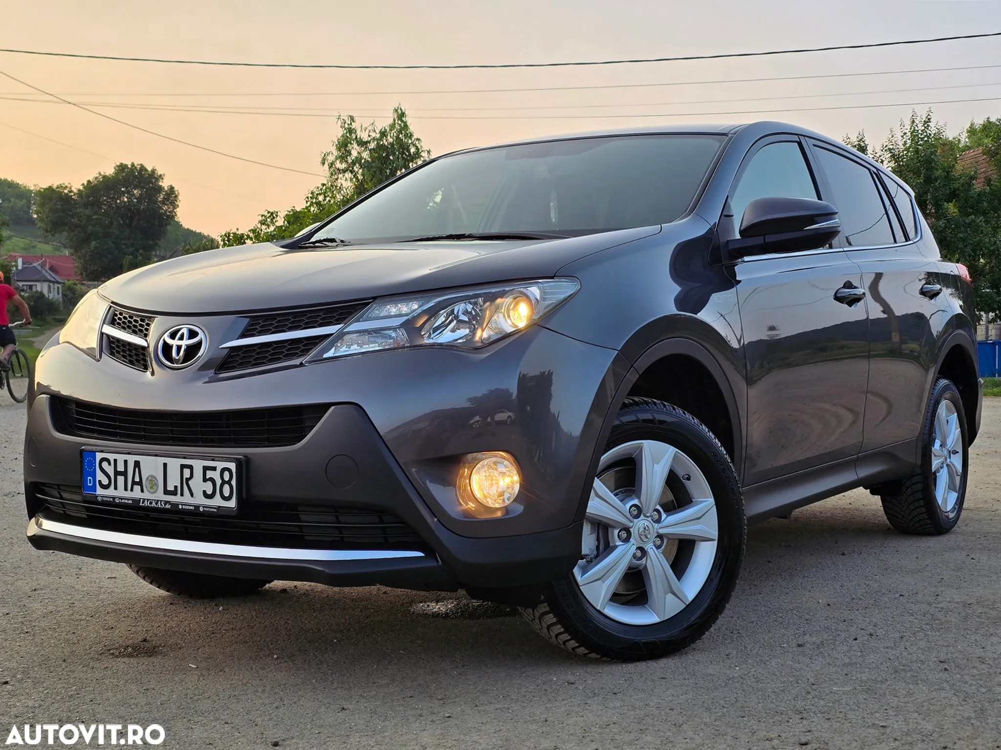 Toyota RAV4 2.2 D-4D 4x4 Edition - 3