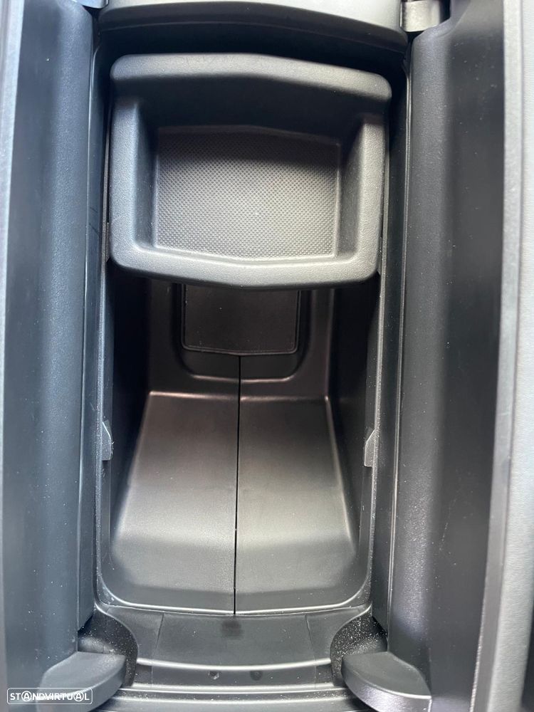 DS DS7 BlueHDI 130 Aut. Performance Line - 12