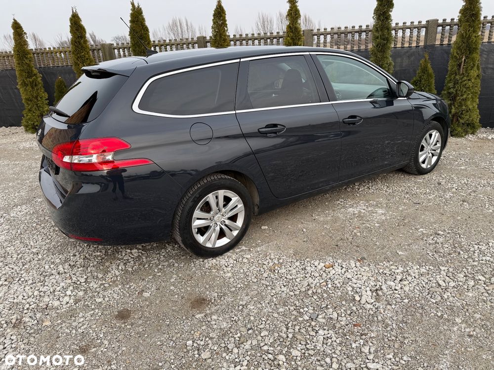 Peugeot 308 1.2 PureTech Active S&S - 10