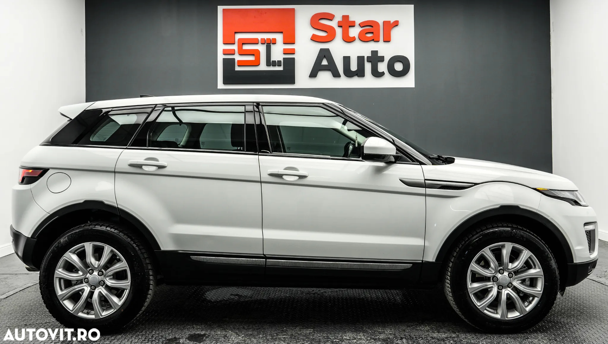 Land Rover Range Rover Evoque 2.0 D150 HSE - 11