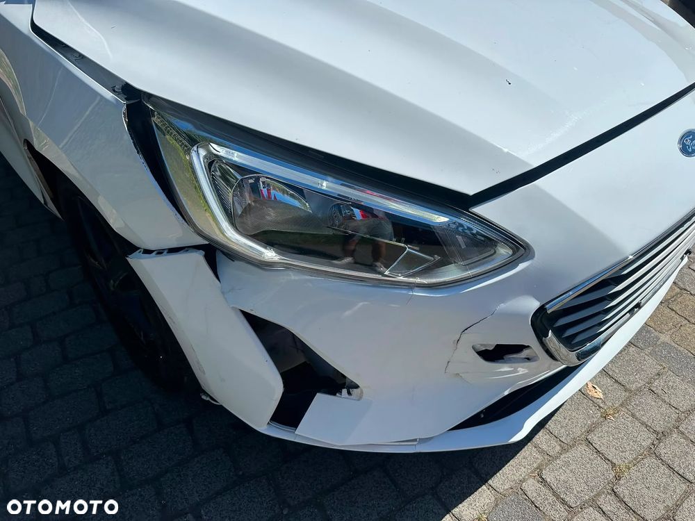 Ford Focus 1.0 EcoBoost 99g Edition Start - 9