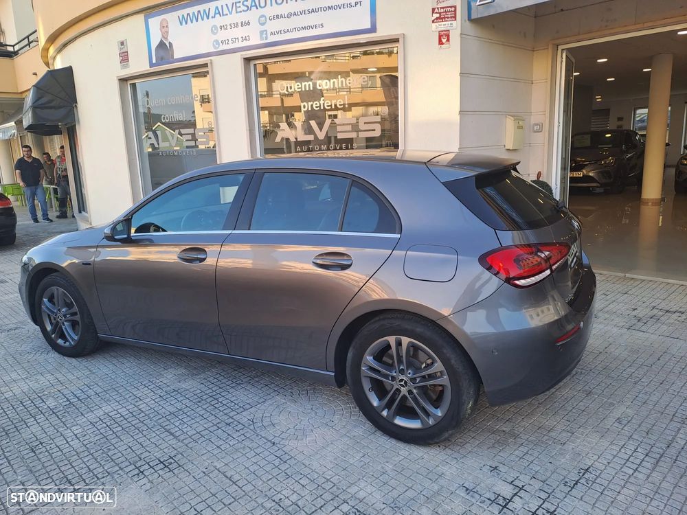 Mercedes-Benz A 250 e Style Plus - 11