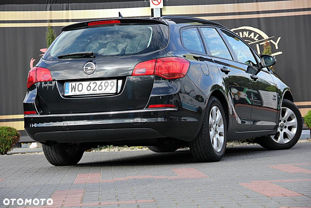 Opel Astra 1.7 CDTI DPF - 11