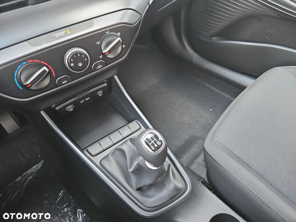 Hyundai i20 1.2 Modern - 15