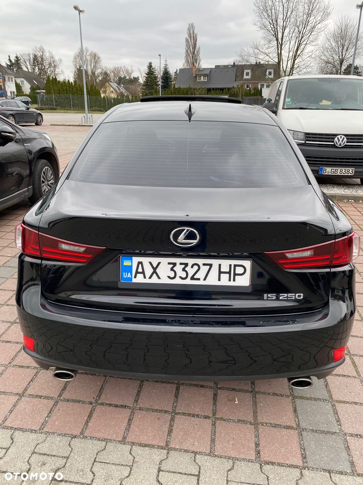 Lexus IS 250 F-Sport - 4