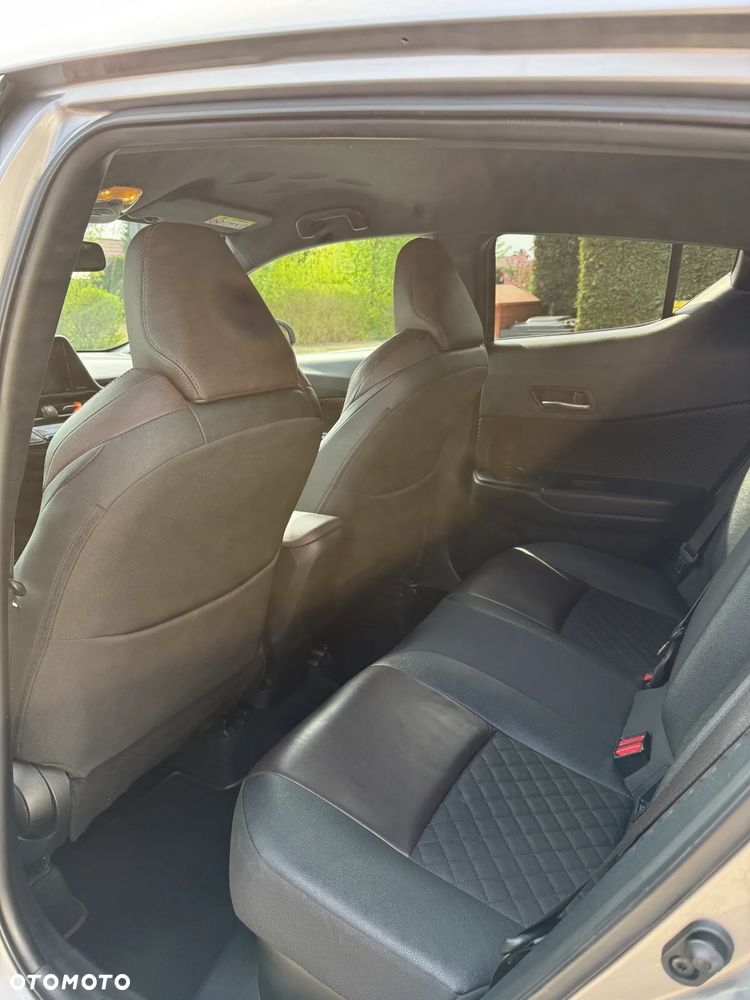 Toyota C-HR 1.8 Hybrid Executive - 13
