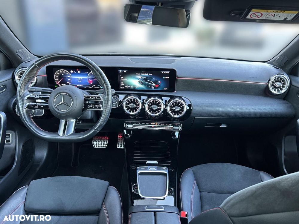 Mercedes-Benz A 220 4MATIC Aut. - 16