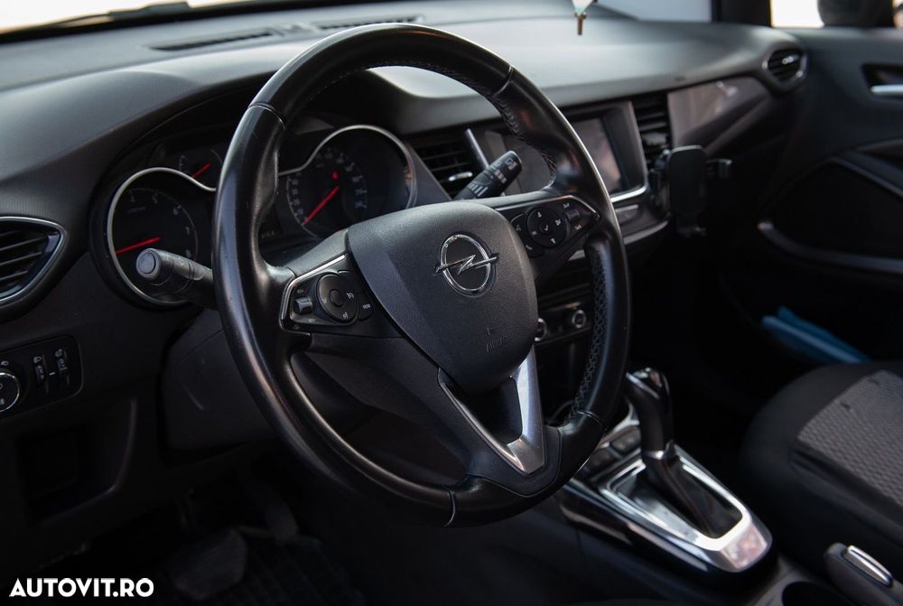 Opel Crossland - 22