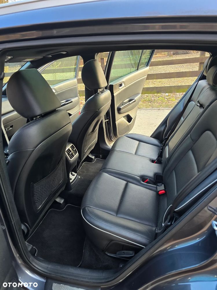 Kia Sportage 1.7 CRDI 2WD ISG GT Line - 24