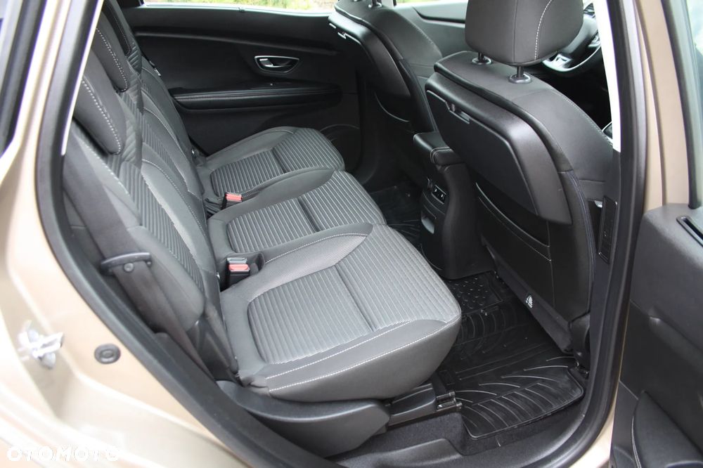 Renault Scenic ENERGY TCe 115 S&S Paris - 12