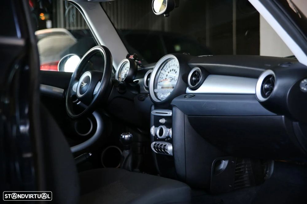 MINI 3 Portas Cooper - 12