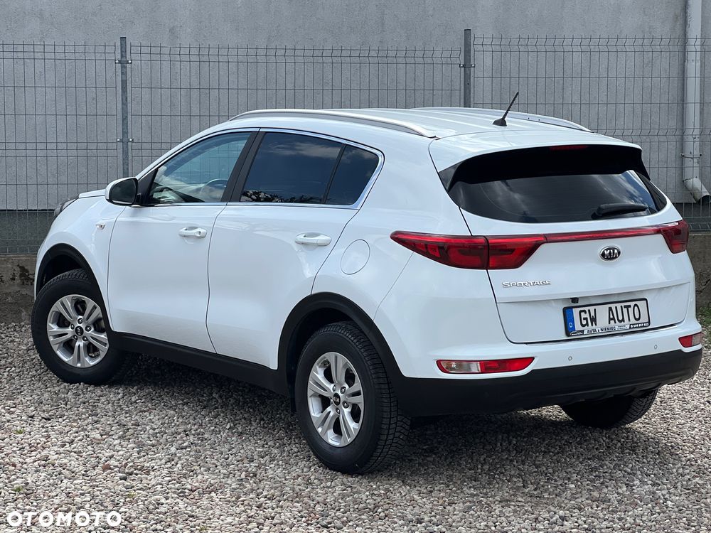 Kia Sportage 1.6 GDI 2WD DREAM-TEAM EDITION - 9