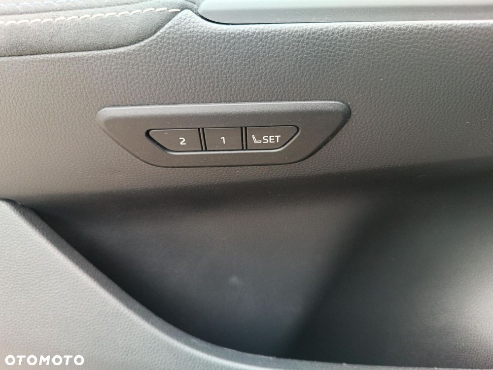 Toyota C-HR 1.8 Hybrid Executive - 21