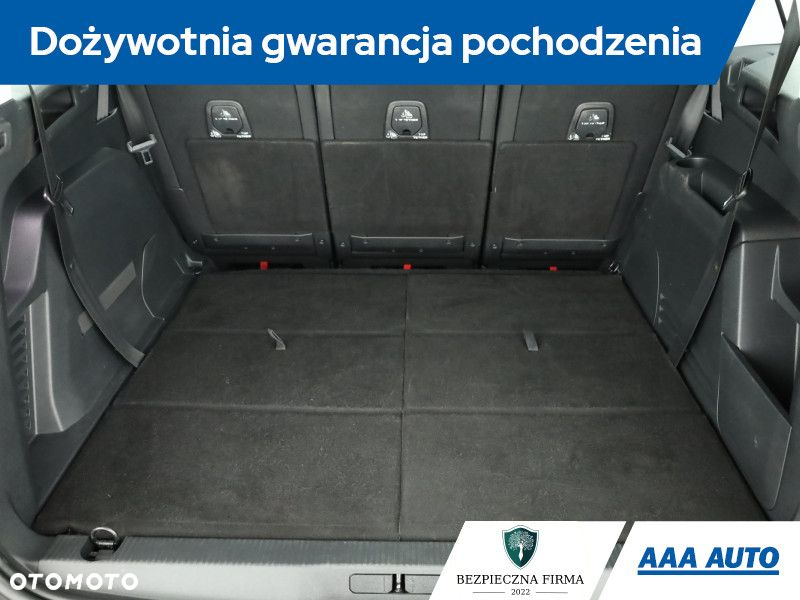 Peugeot 5008 - 11