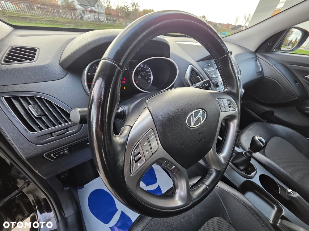Hyundai ix35 1.7 CRDi 2WD Fifa World Cup Edition - 29