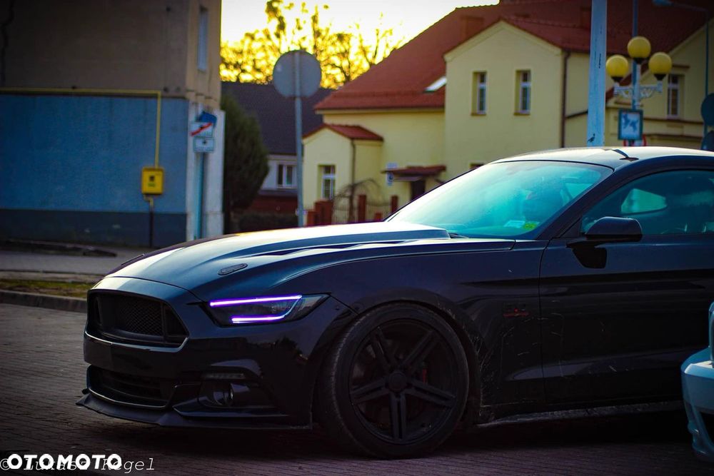 Ford Mustang 5.0 Ti-VCT V8 Black Shadow Edition - 1
