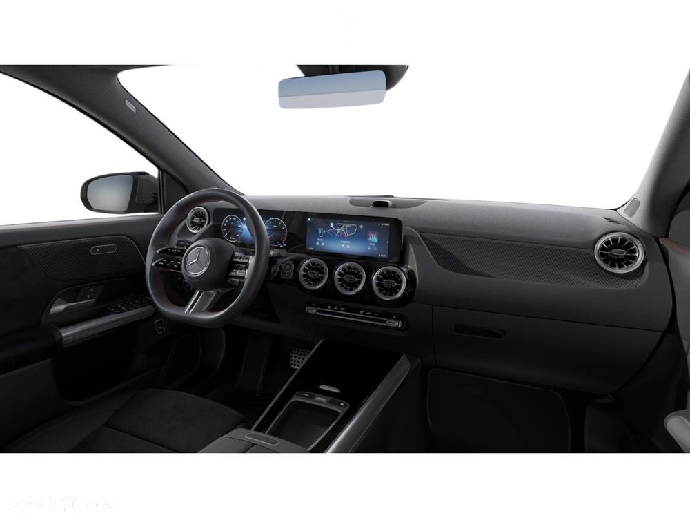 Mercedes-Benz GLA 200 mHEV AMG Line 7G-DCT - 12