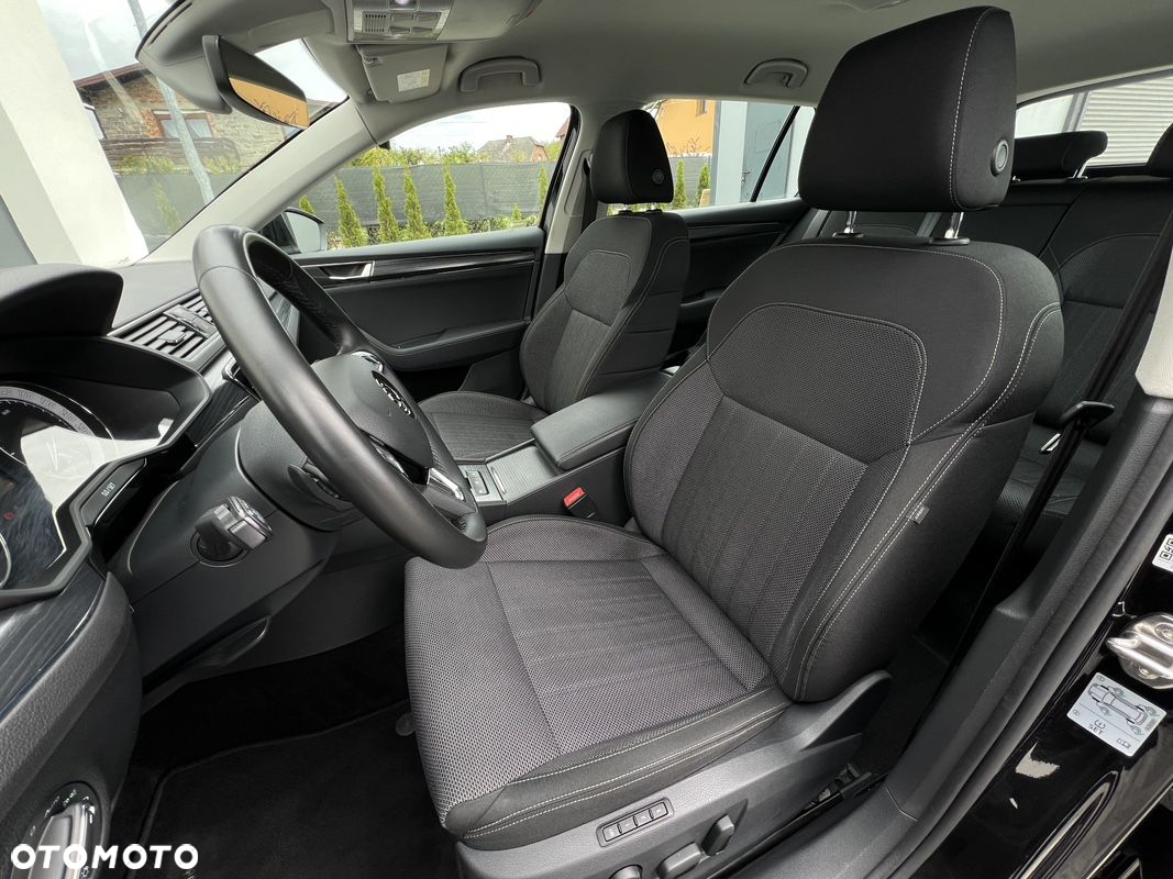 Skoda Superb 2.0 TDI DSG Active - 14