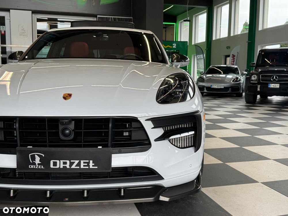 Porsche Macan - 38