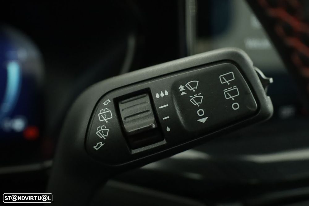 Ford Focus 1.0 EcoBoost MHEV ST-Line - 18