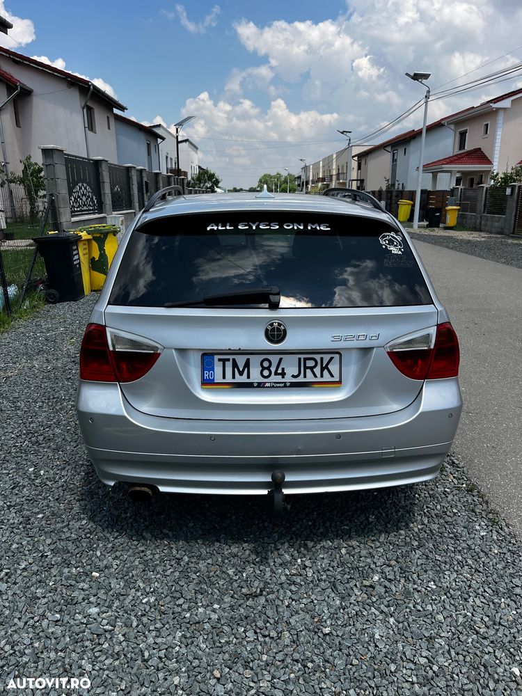 BMW Seria 3 320d - 5
