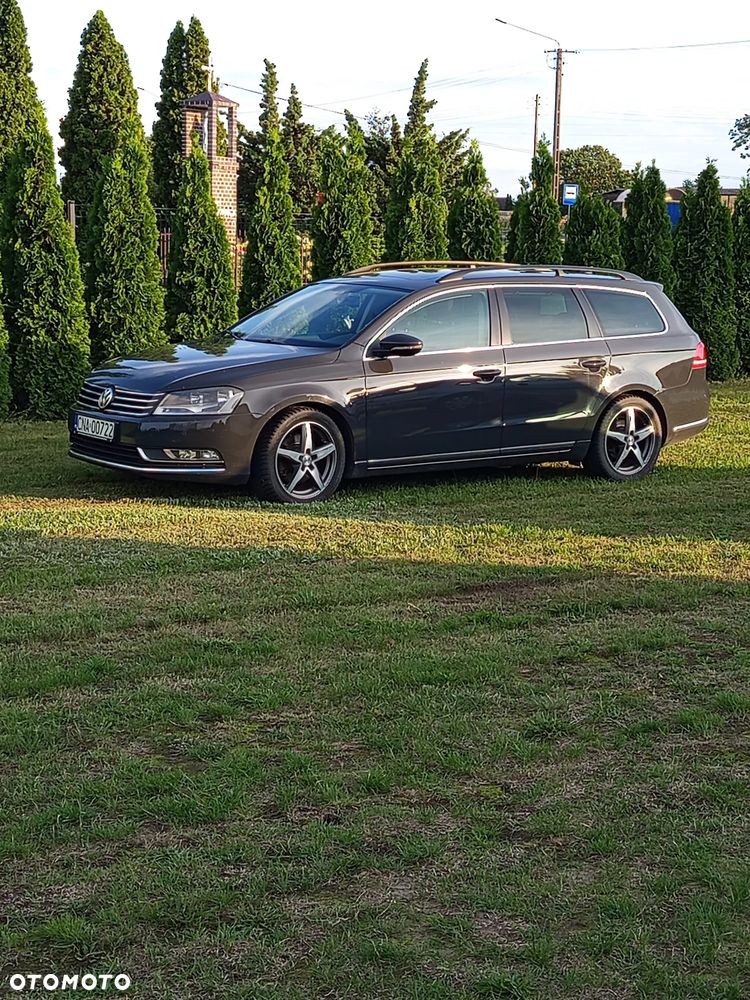 Volkswagen Passat 2.0 TDI DPF DSG 4Motion Comfortline - 1