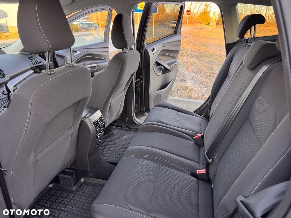 Ford Kuga 1.5 TDCi FWD Trend - 25