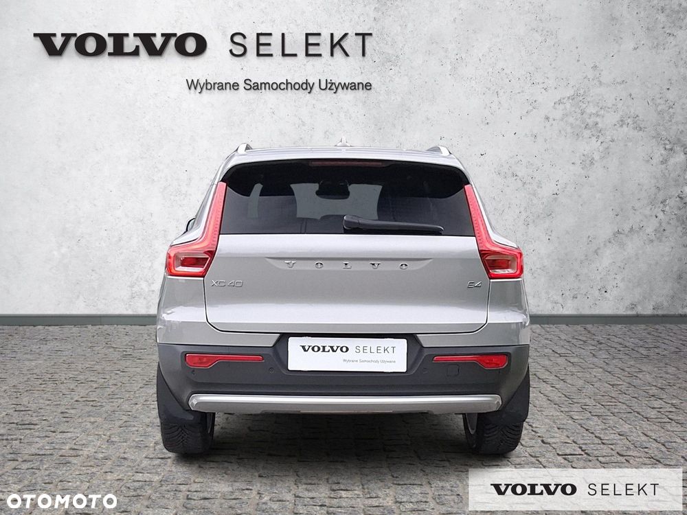 Volvo XC 40 - 4