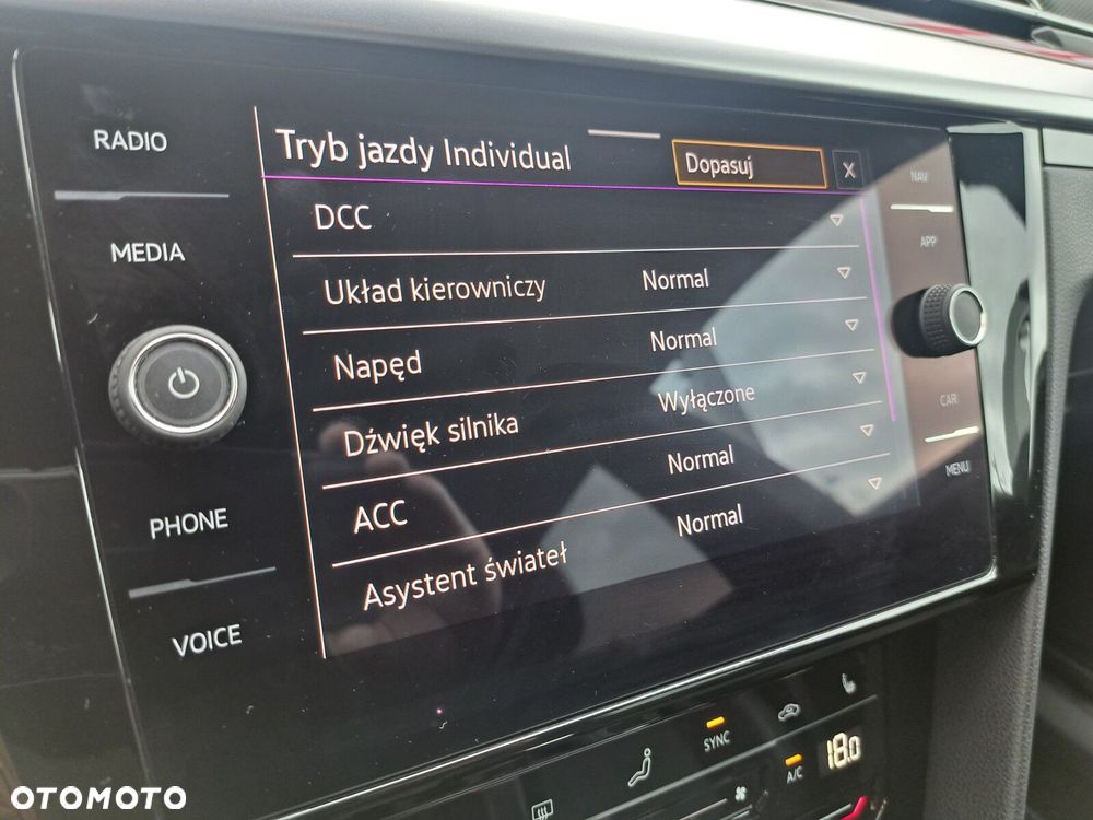 Volkswagen Arteon Shooting Brake ver-2-0-tsi-4motion-r--line-dsg - 18