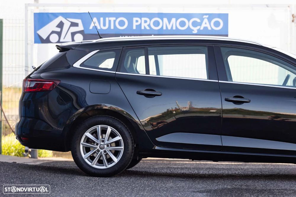 Renault Mégane Sport Tourer 1.5 dCi Intens - 11