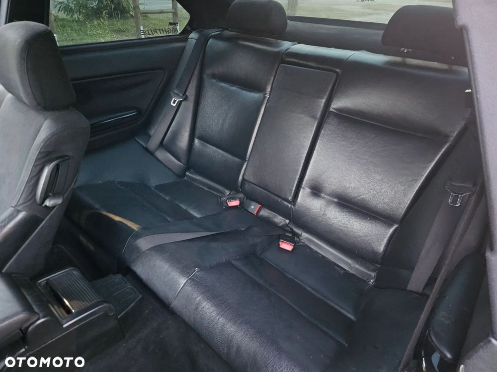 BMW Seria 3 320Ci - 16