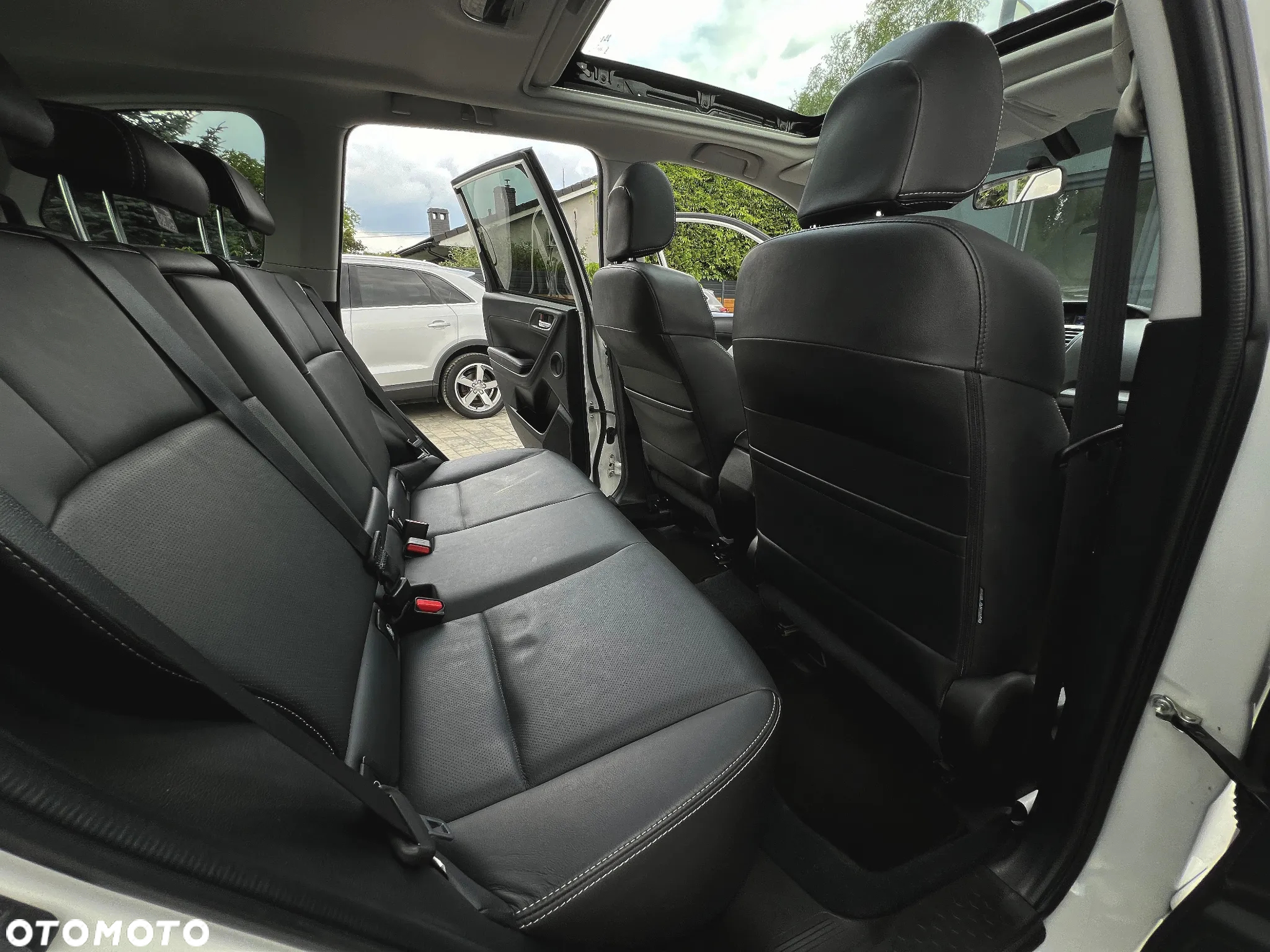 Subaru Forester 2.0XT Platinum Lineartronic - 19