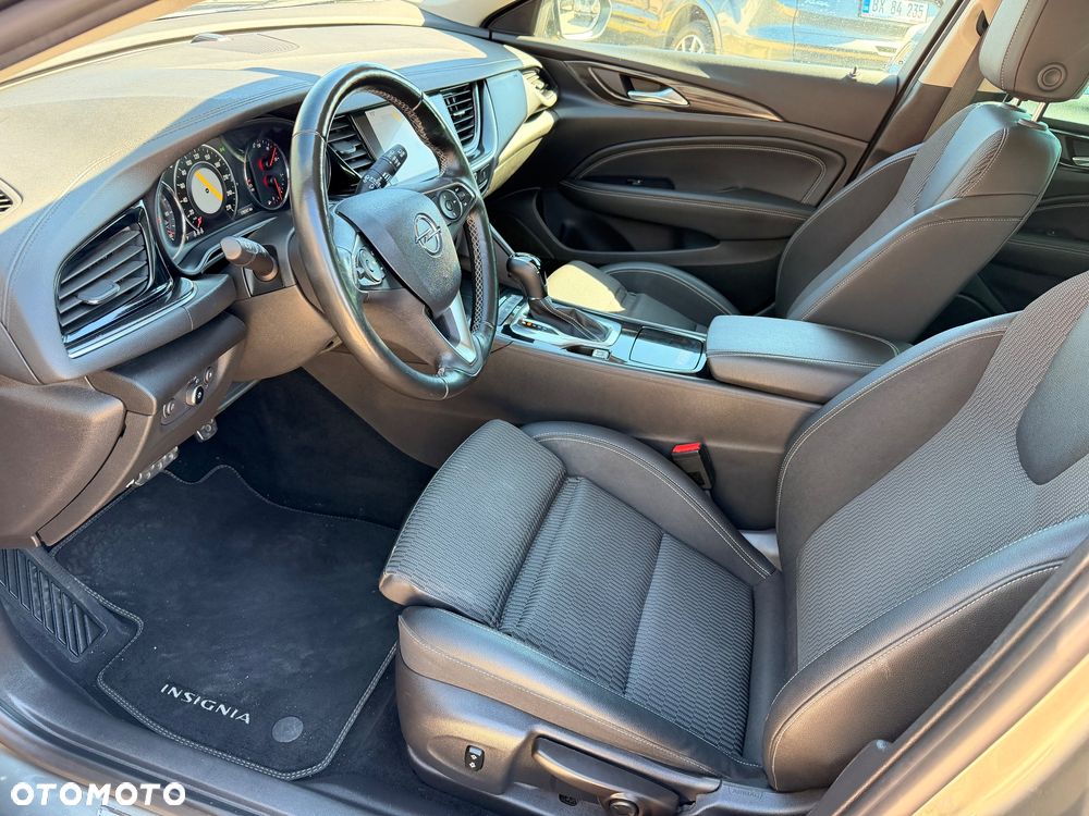 Opel Insignia - 6