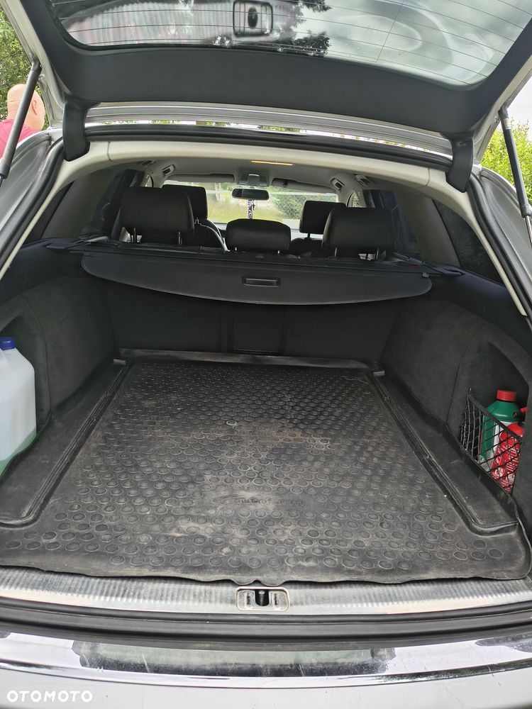 Audi A6 Avant - 14