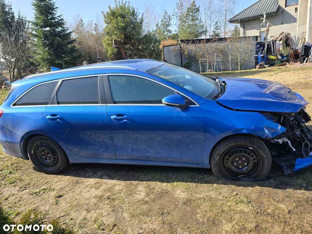 Kia Ceed 1.4 T-GDI M Max DCT - 5