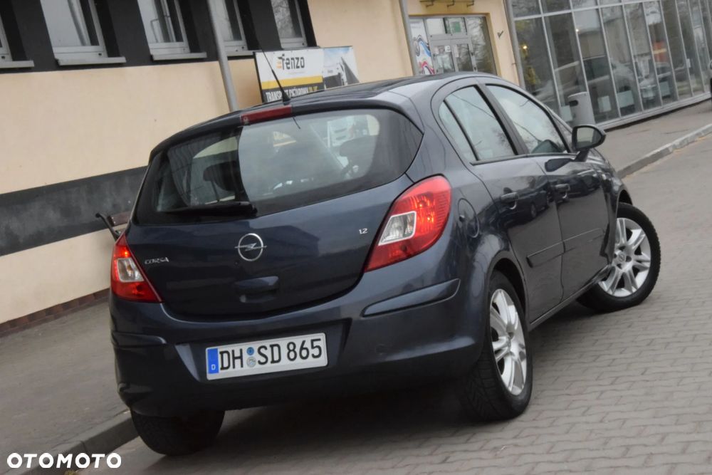 Opel Corsa 1.2 16V Color Edition - 2