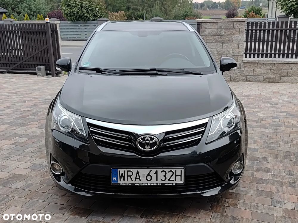 Toyota Avensis 1.8 Premium - 3