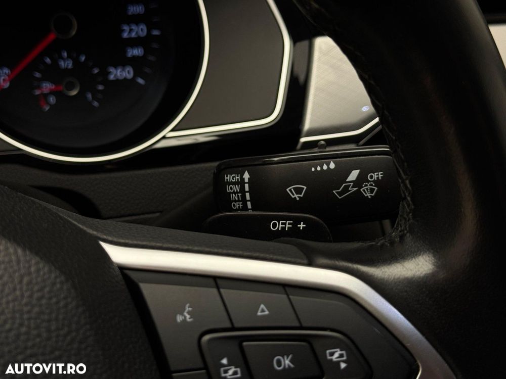 Volkswagen Passat - 20