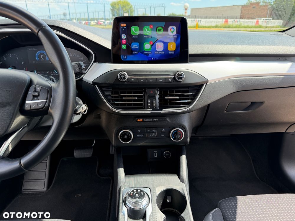 Ford Focus 1.0 EcoBoost Titanium - 9
