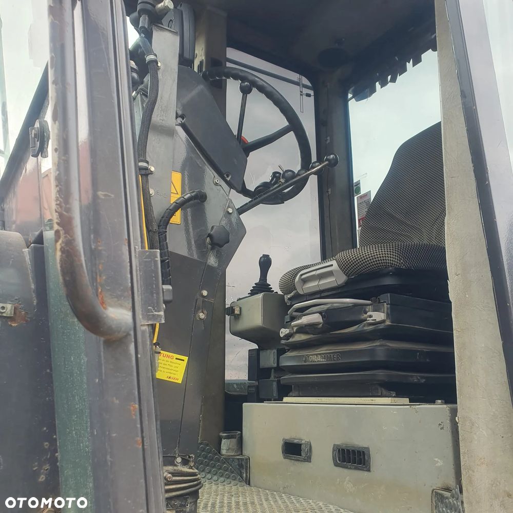 New Holland F106.6A - 5