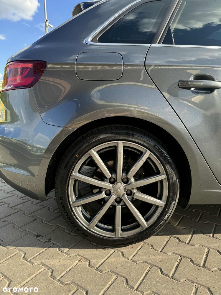 Audi A3 Sportback 1.6 TDI S tronic - 16