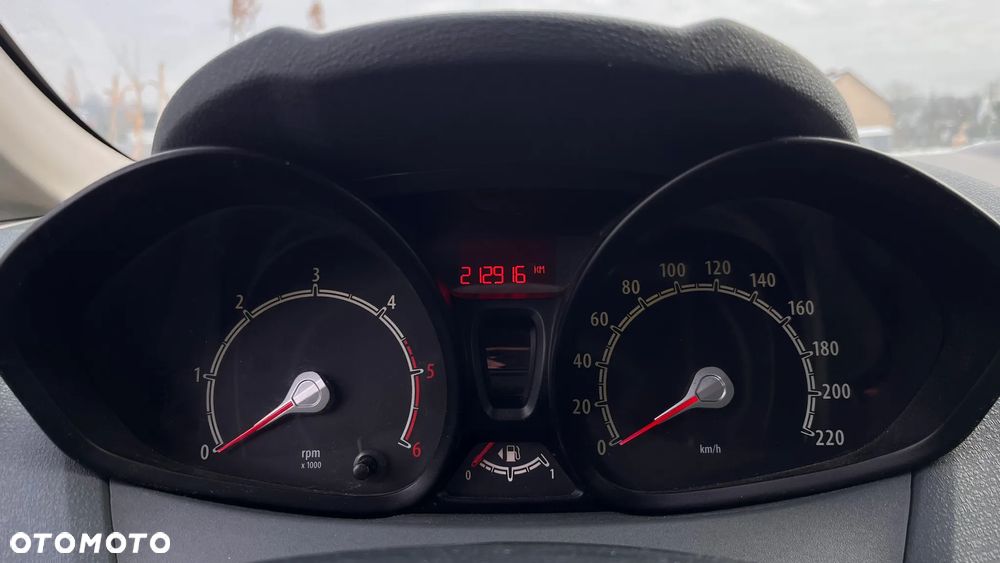 Ford Fiesta 1.6 TDCi Econetic - 9