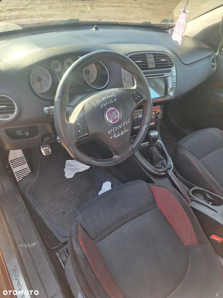 FIAT BRAVO II 1.4 T-JET CAŁY NA CZĘŚCI - 2