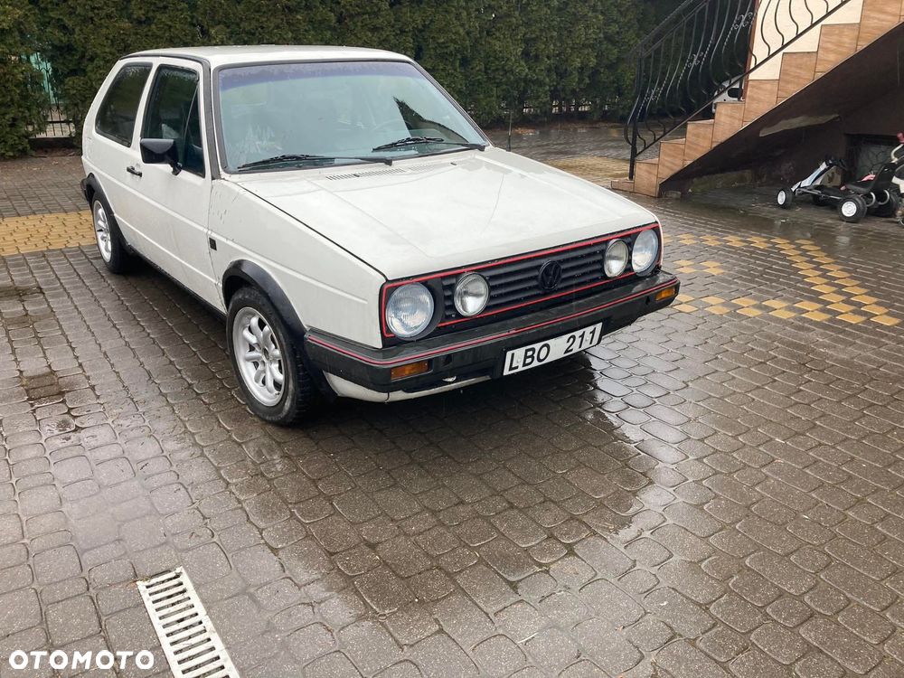 Volkswagen Golf 1.8 16V GTI - 3