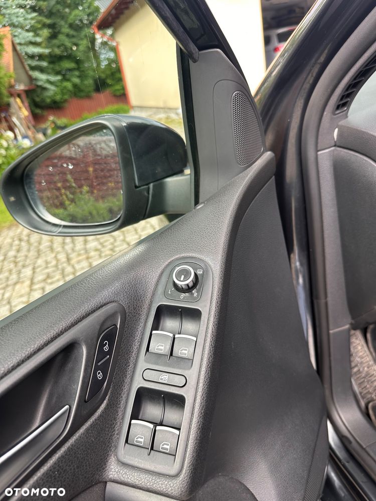Volkswagen Golf - 13